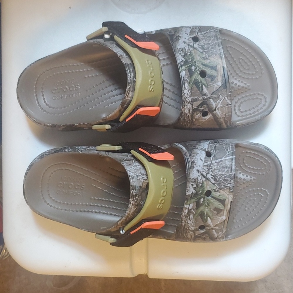 Real Tree All Terrain Croc Sandals Mens 7 Wns 9